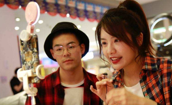 台湾网络直播平台有什么?网络直播平台推荐