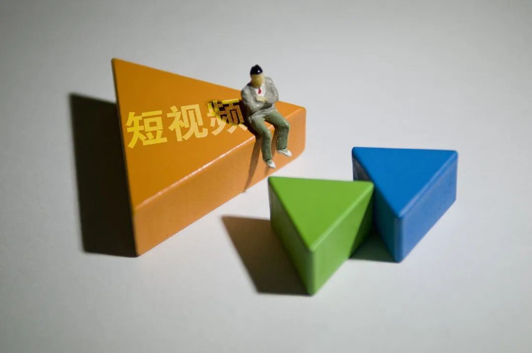 鸟哥笔记,视频直播,新榜,微信视频号,行业报告,视频号 徐达内:微信视频号,更微信还是更视频?-图片6